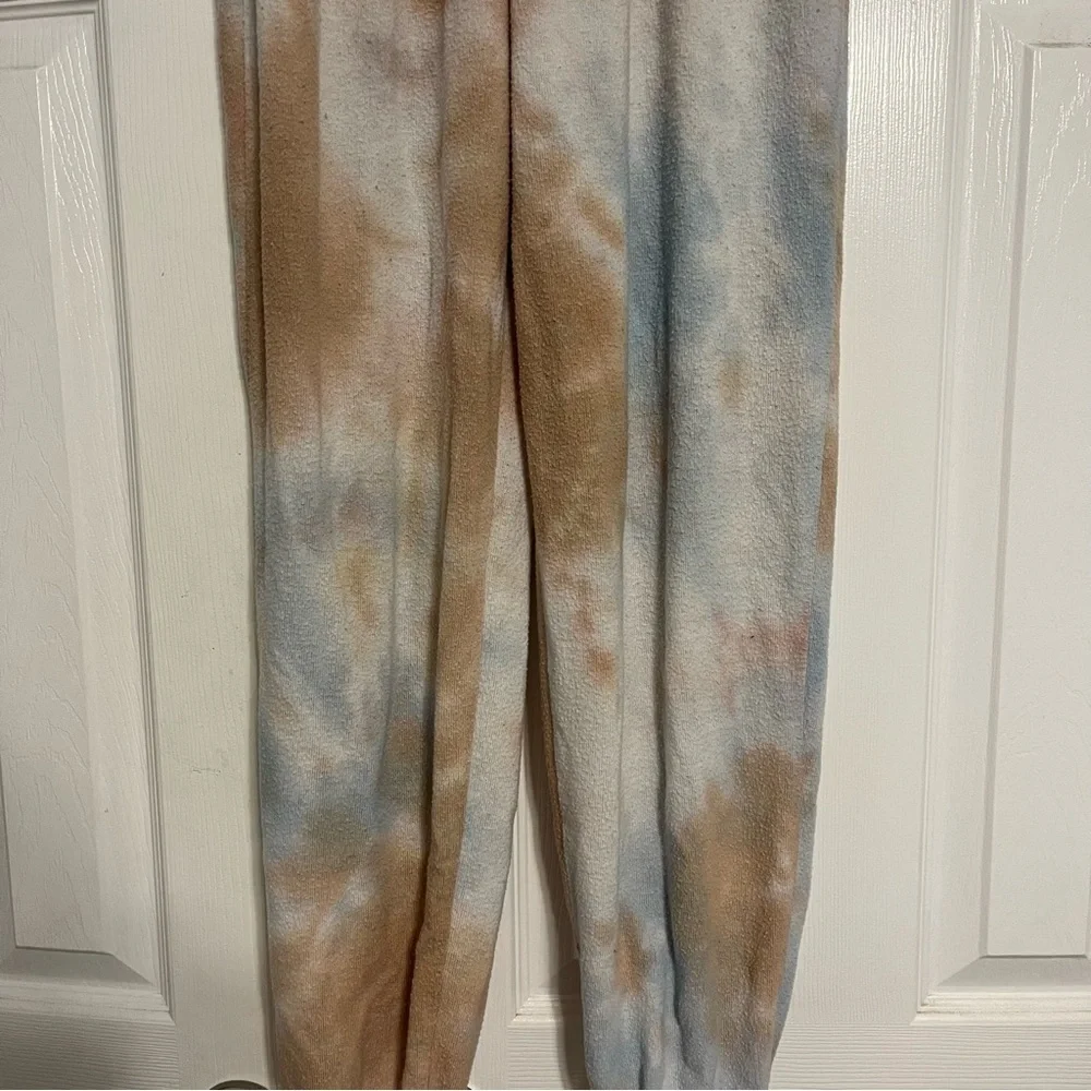 Urban Outfitters Out From Under Jenny Tie Dye Matching Set
